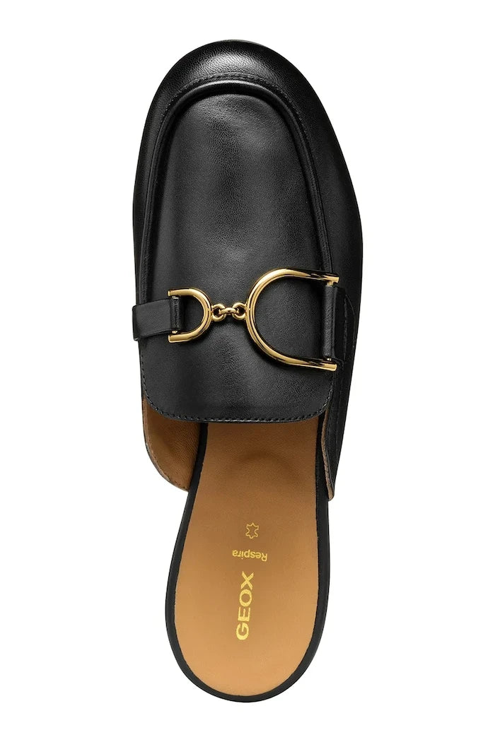 Кожени чехли Geox D PALMARIA