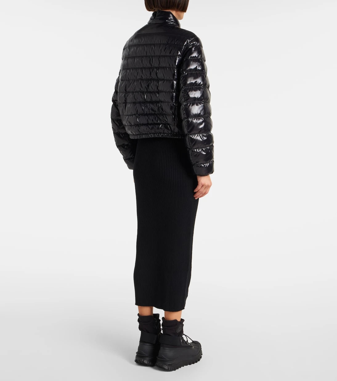 Moncler Genius - x EE72 by Edward Enninful جاكيت نفخ كنوت