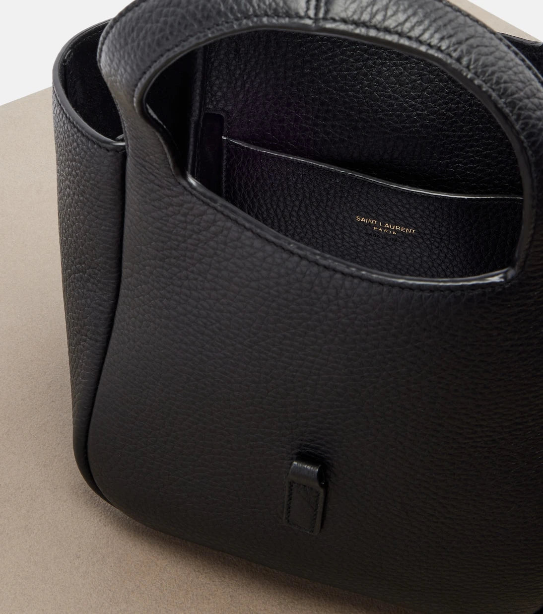 Saint Laurent - Le 5 à 7 Bea Baby leather tote bag