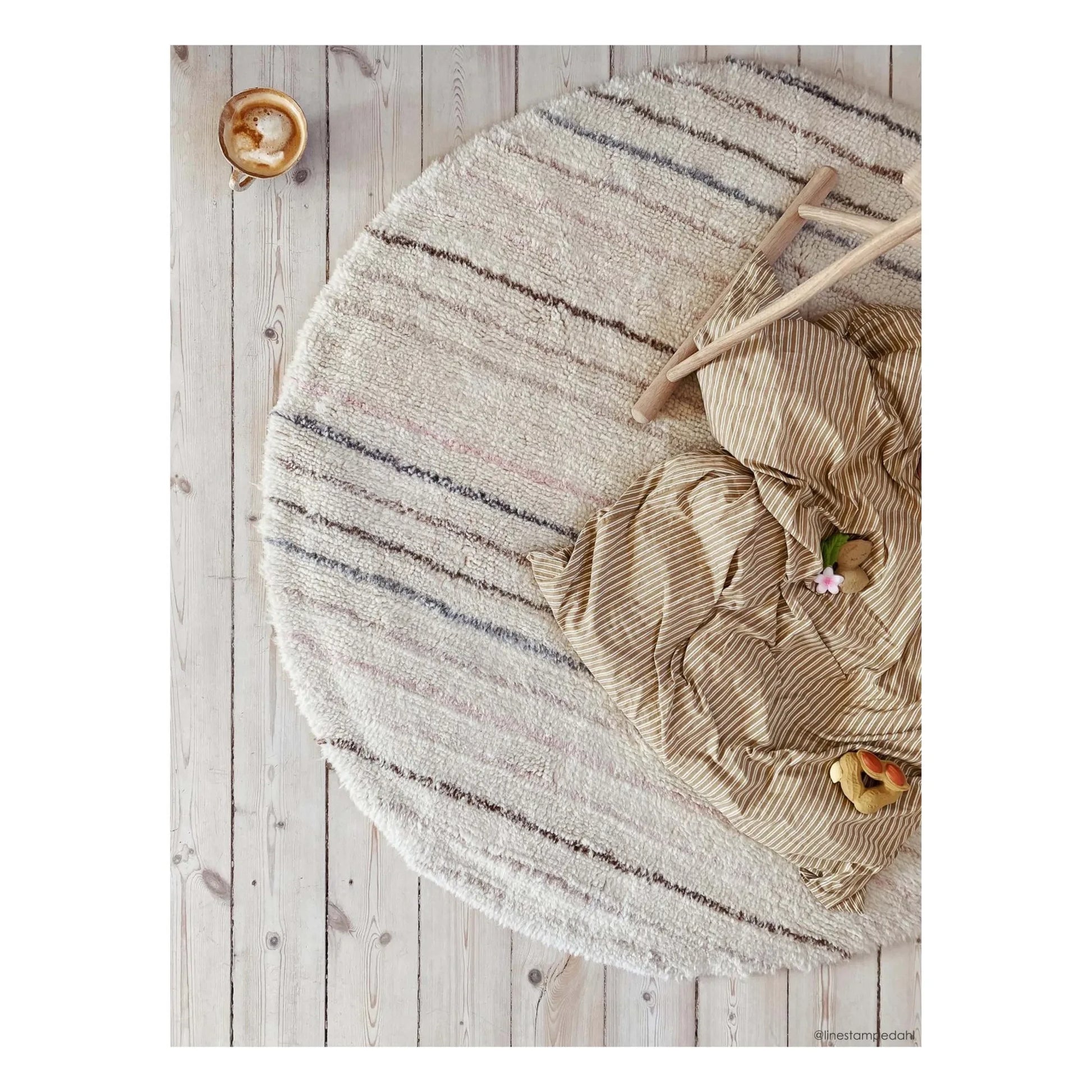 Lorena Canals - Arona Round Woollen Rug | Cotton White