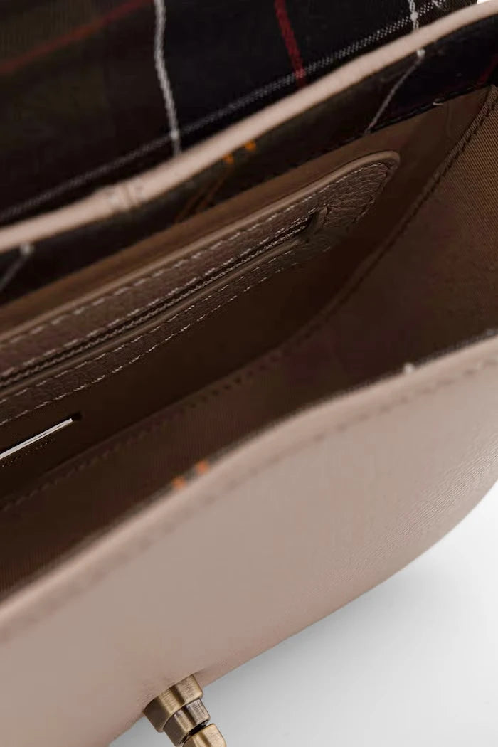 Barbour чанта crossbody дамска от кожа Rosa