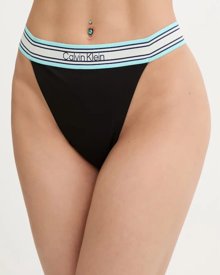 Calvin Klein kadın brazilian bikini altı