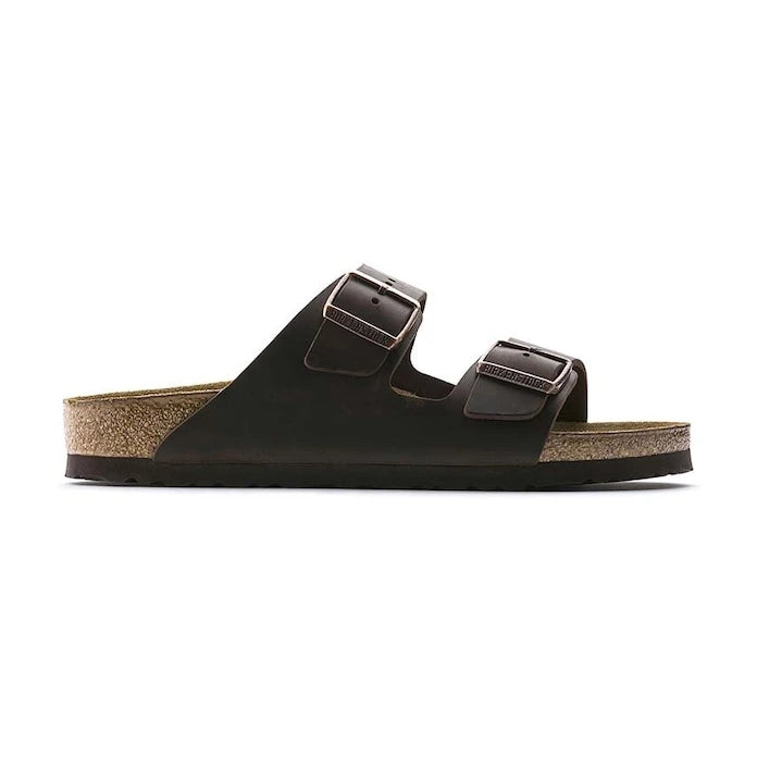 Birkenstock düz tabanlı deri Arizona terlikler