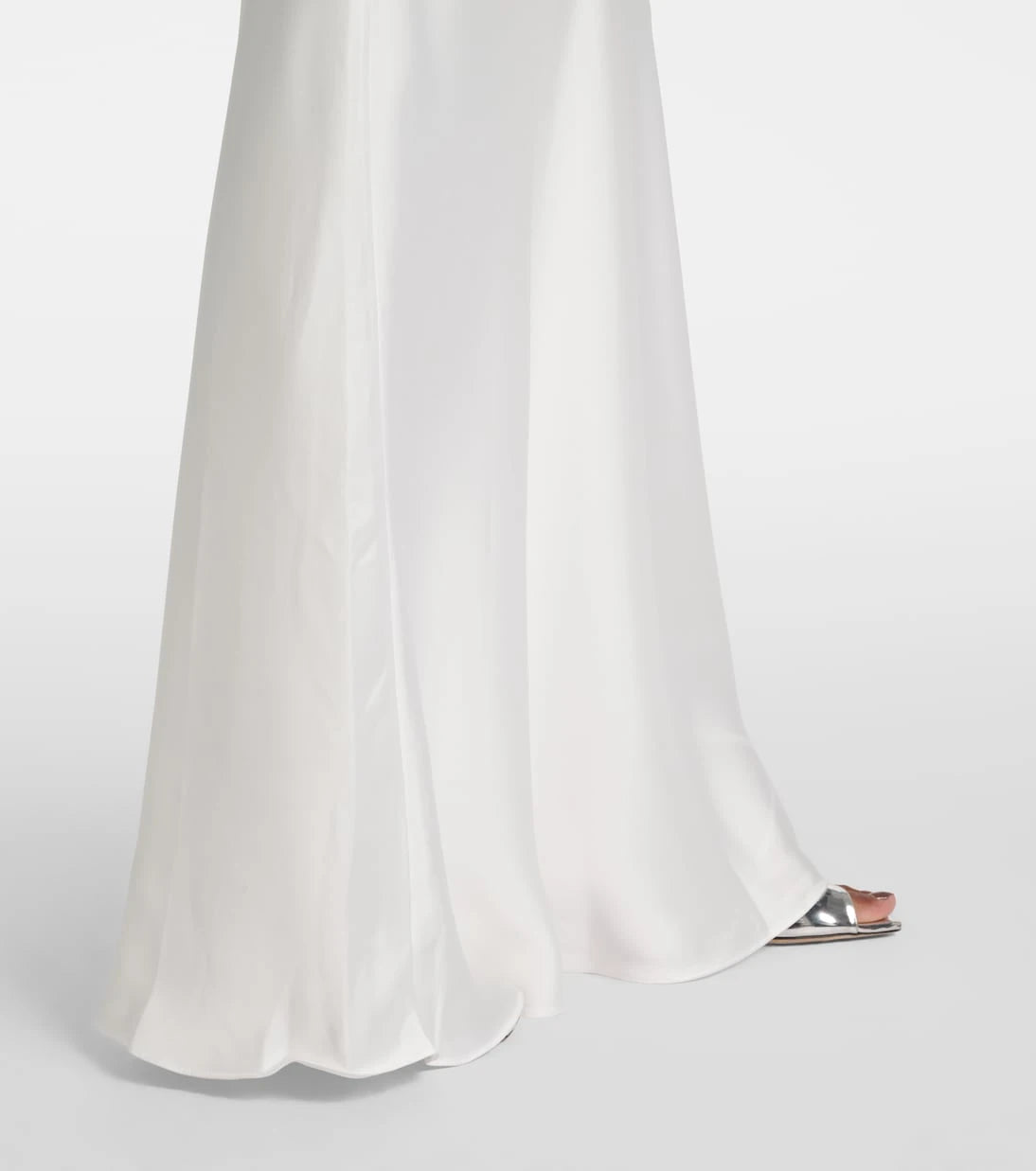 The New Arrivals Ilkyaz Ozel - Open-back satin gown