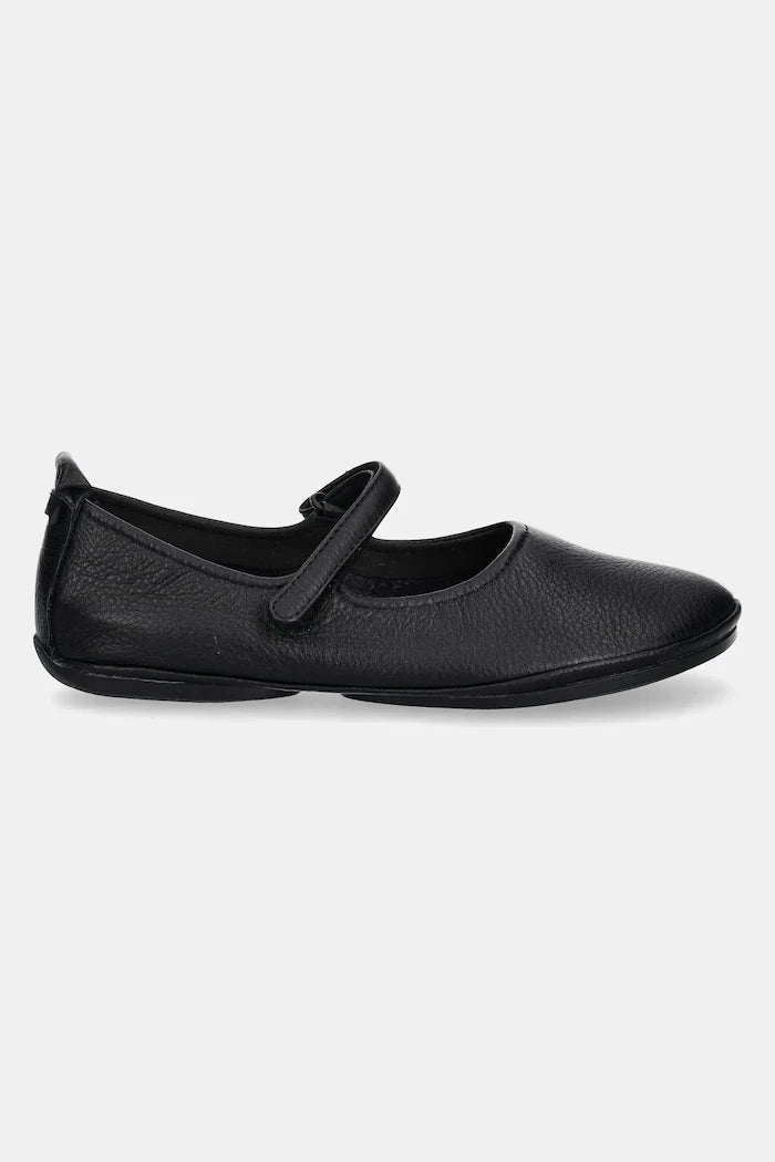 Кожени балеринки Camper Right Nina