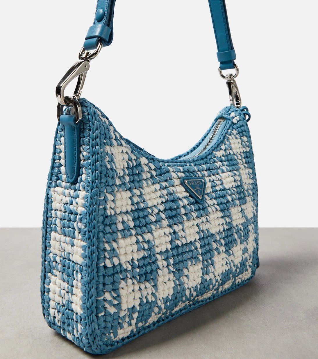 Prada - Re-edition Mini crochet bag
