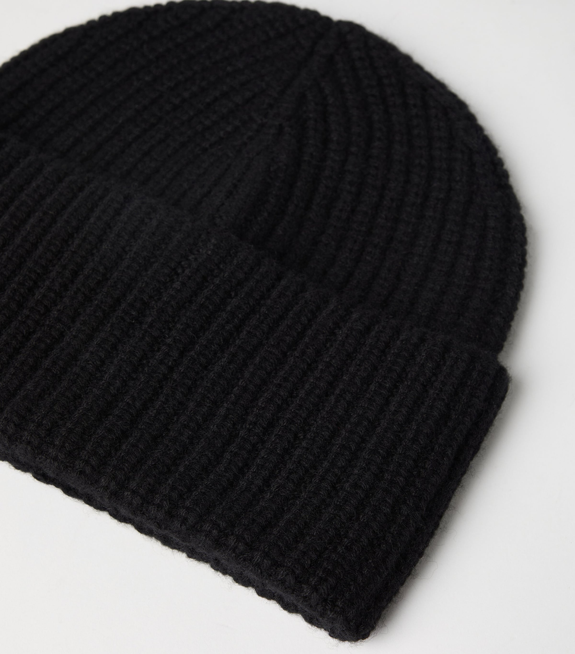 Cashmere Rib-Knit Beanie
