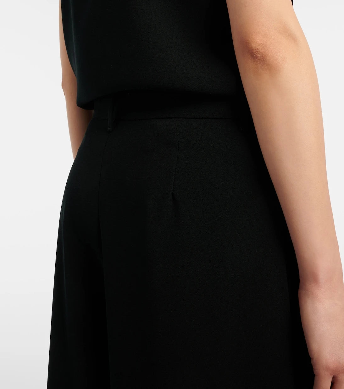 'S Max Mara - بنطلون دوناتا بقصّة أرجل واسعة من الساتان