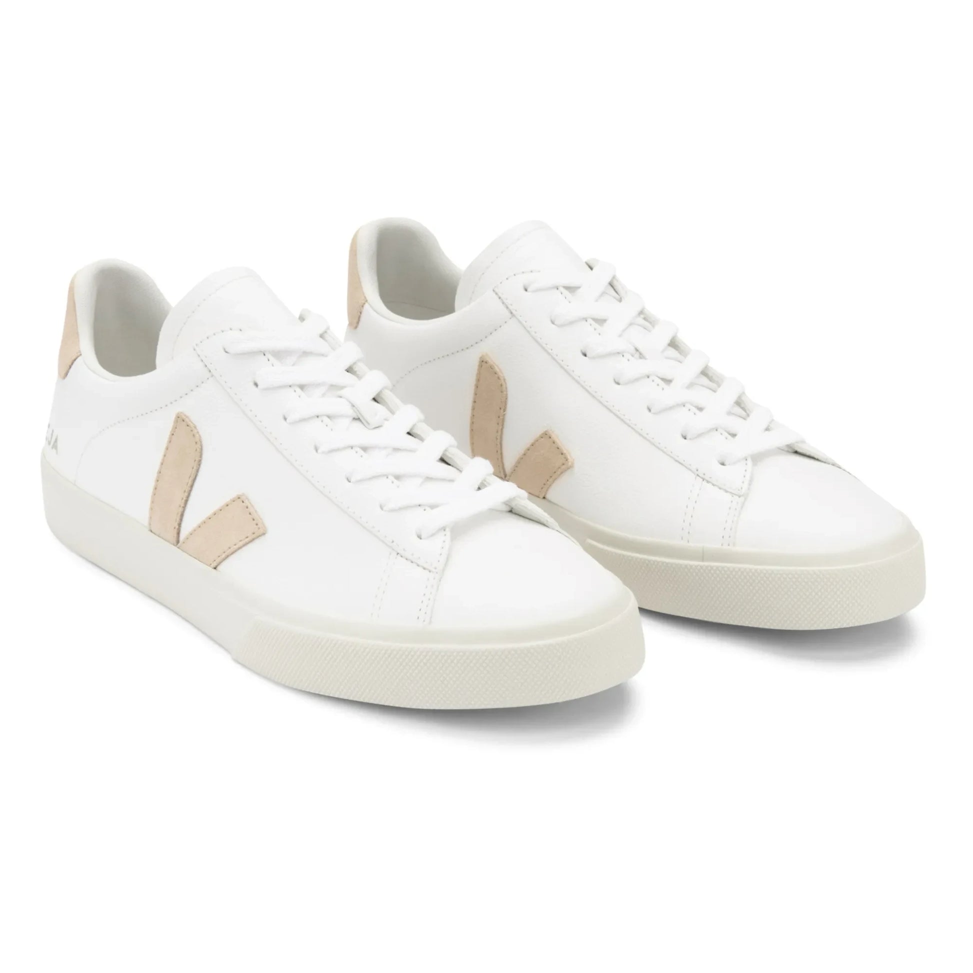 Veja - Campo Chrome Free Leather Sneakers | Beige