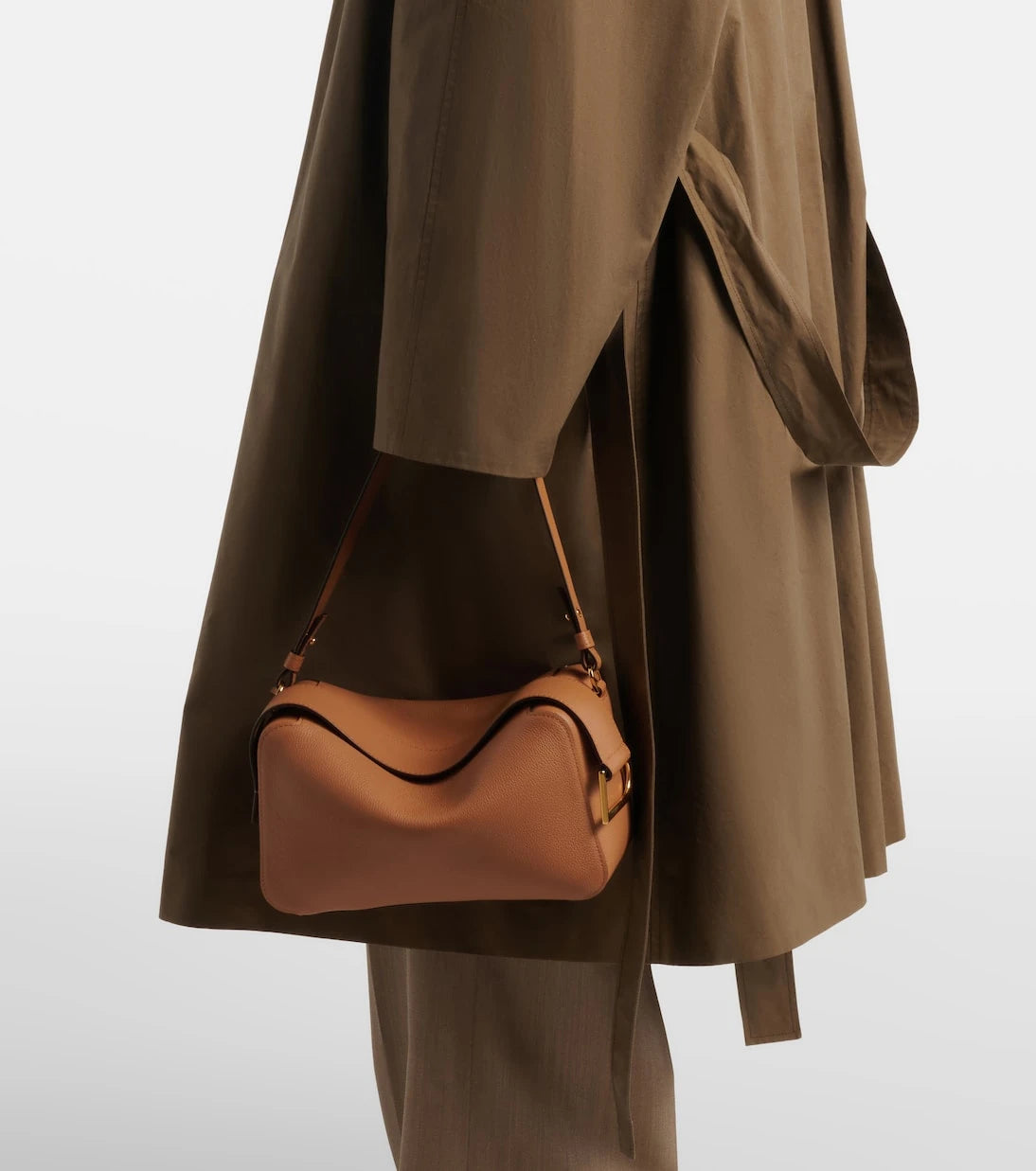 Delvaux - Cool Move Medium leather shoulder bag