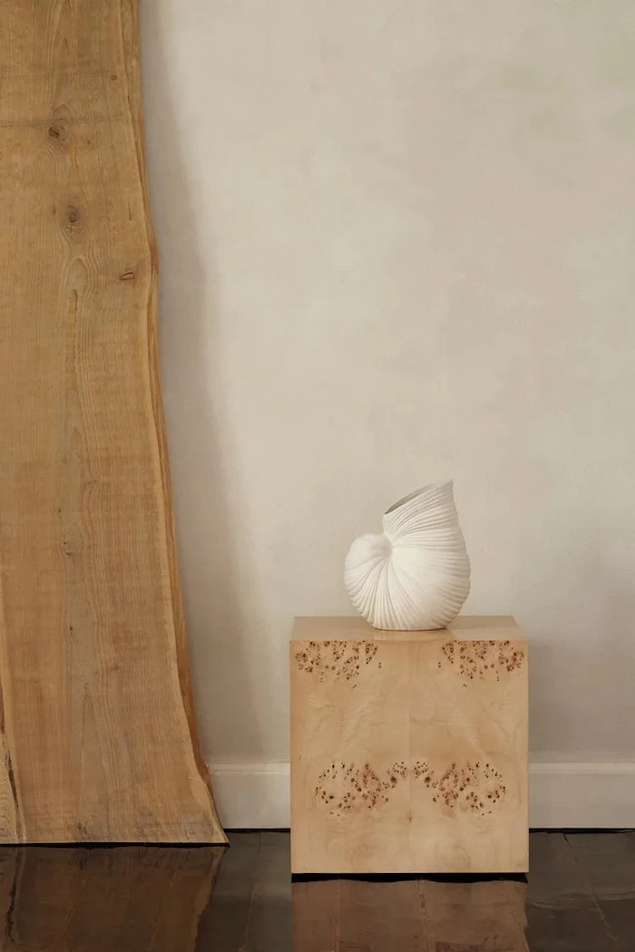 Декоративна ваза ferm LIVING Shell
