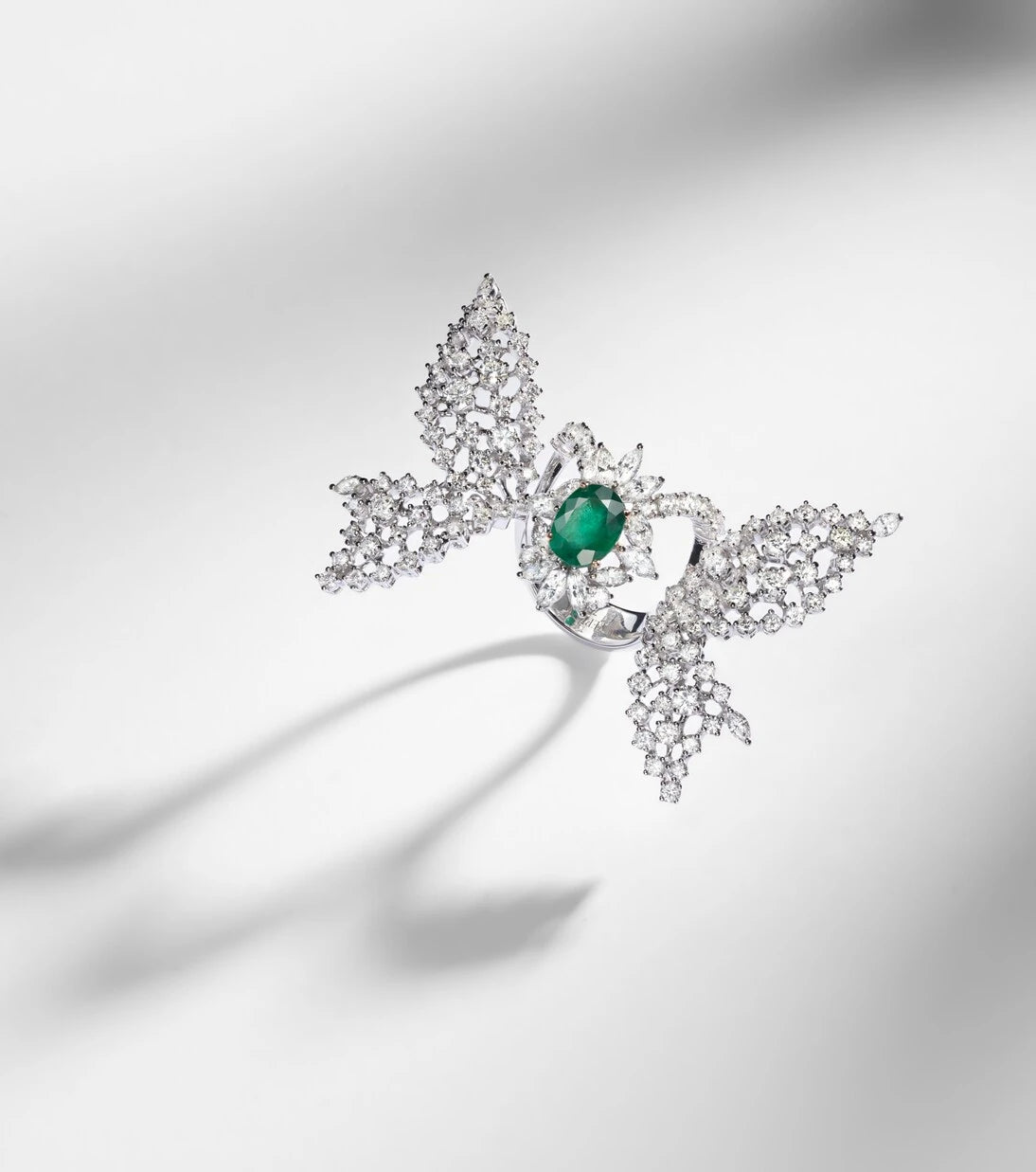Yeprem - Reign Supreme 18kt white gold ring with emerald and diamonds