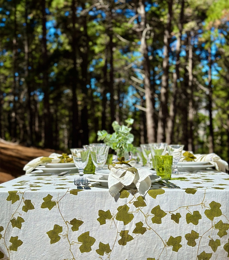 Summerill & Bishop Linen Ivy Napkin (50cm x 50cm)