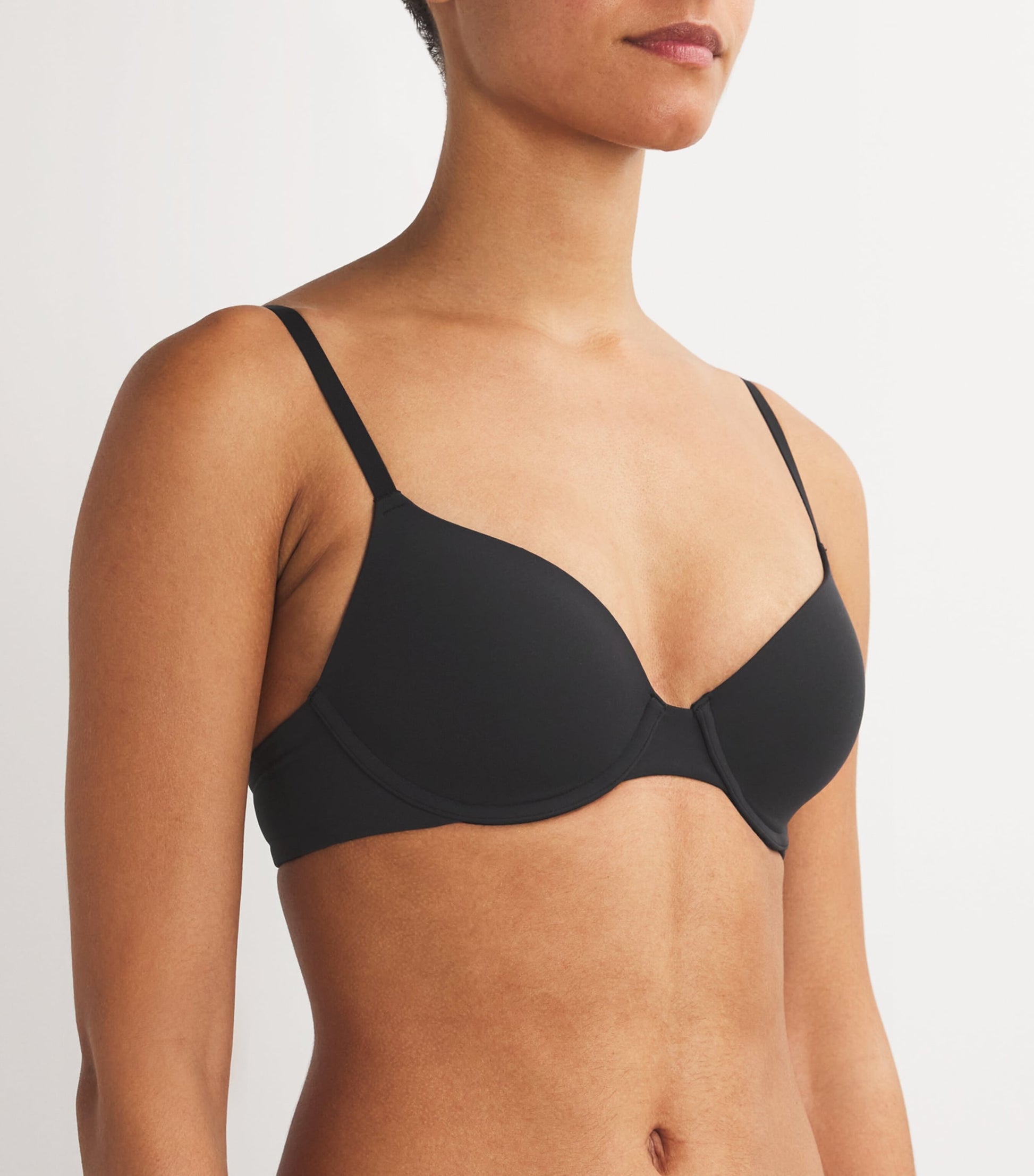 Skims Black Fits Everybody T-Shirt Bra