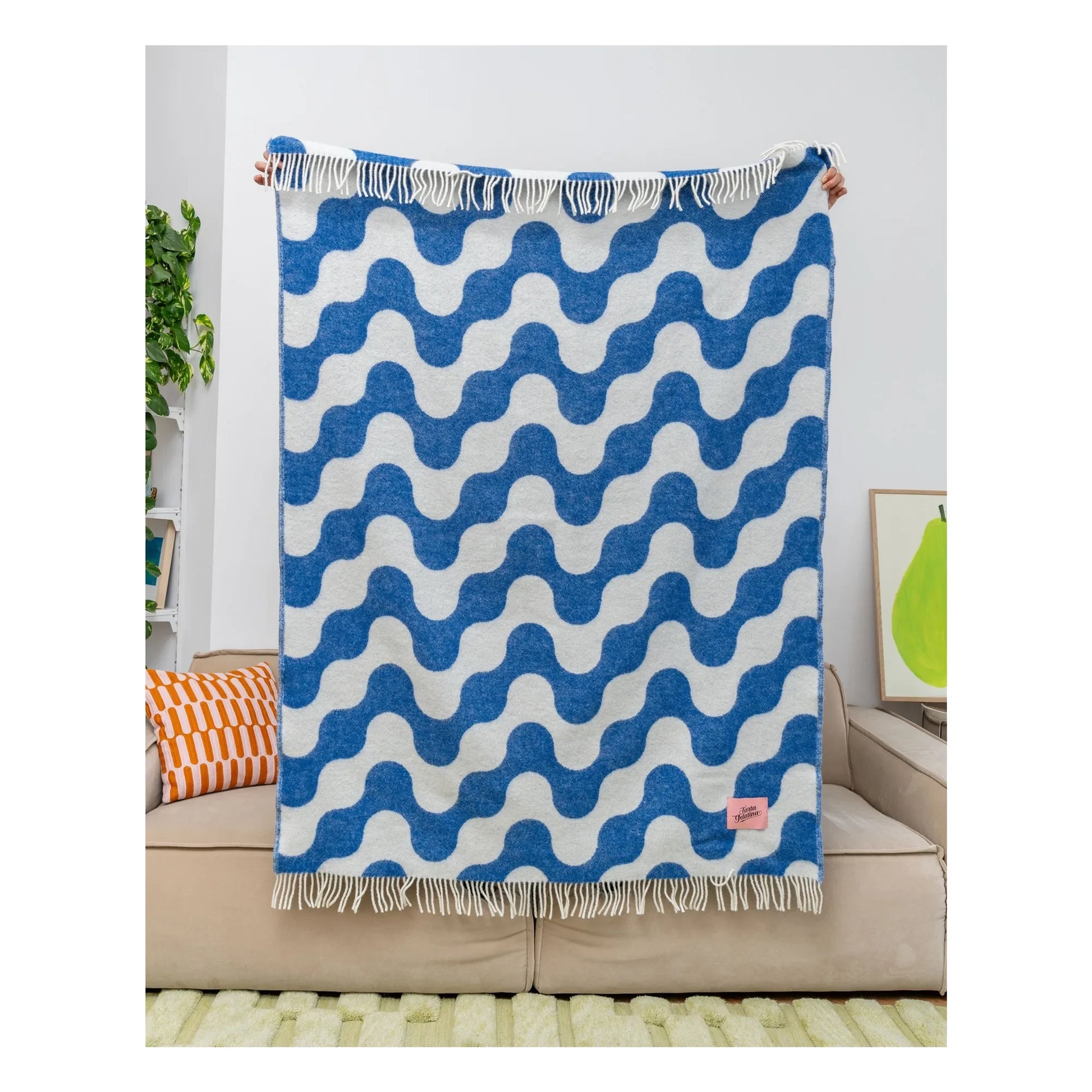 Tarta Gelatina - Medusa wool throw | Blue
