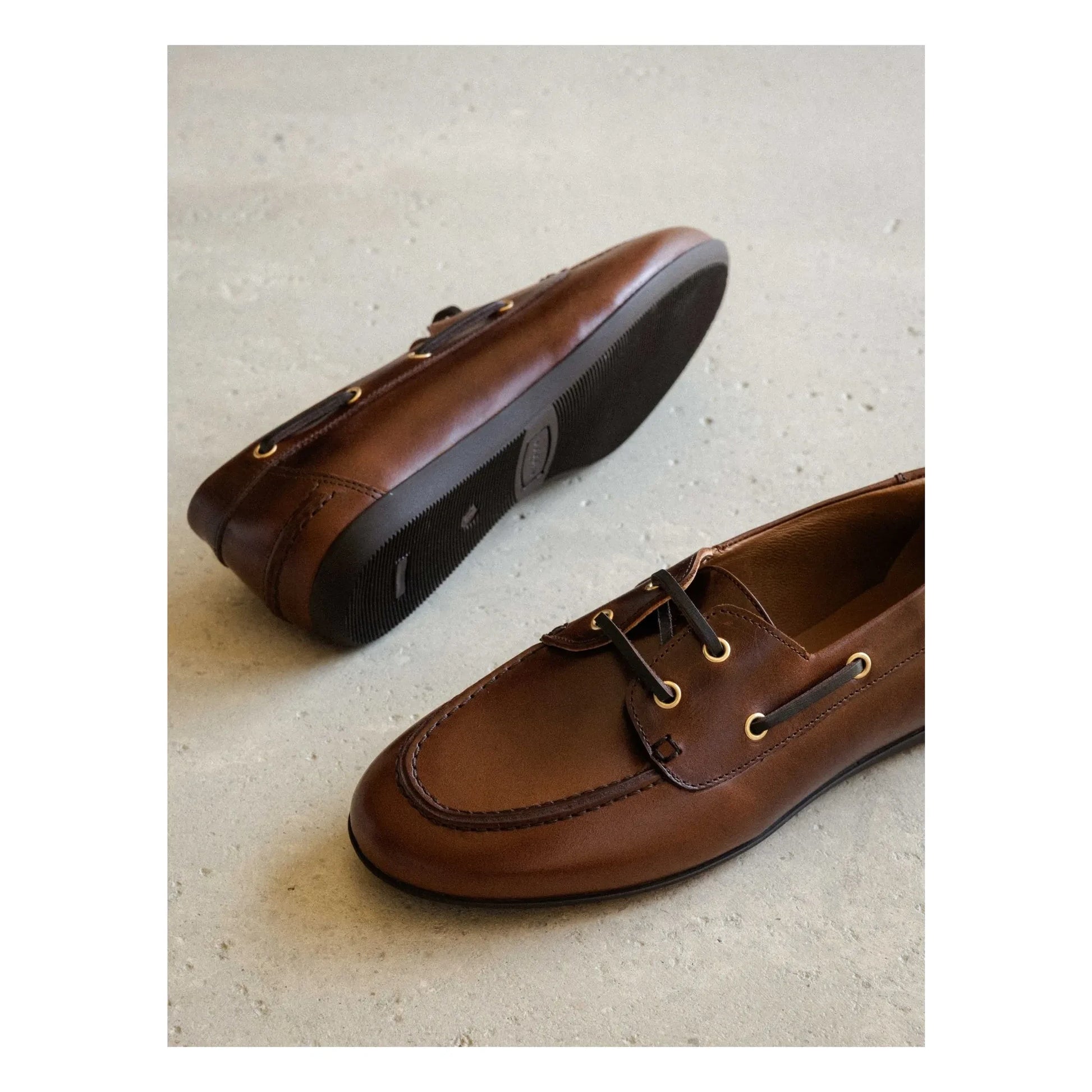 Bobbies - Betsy Leather Boat Shoes | Coffee