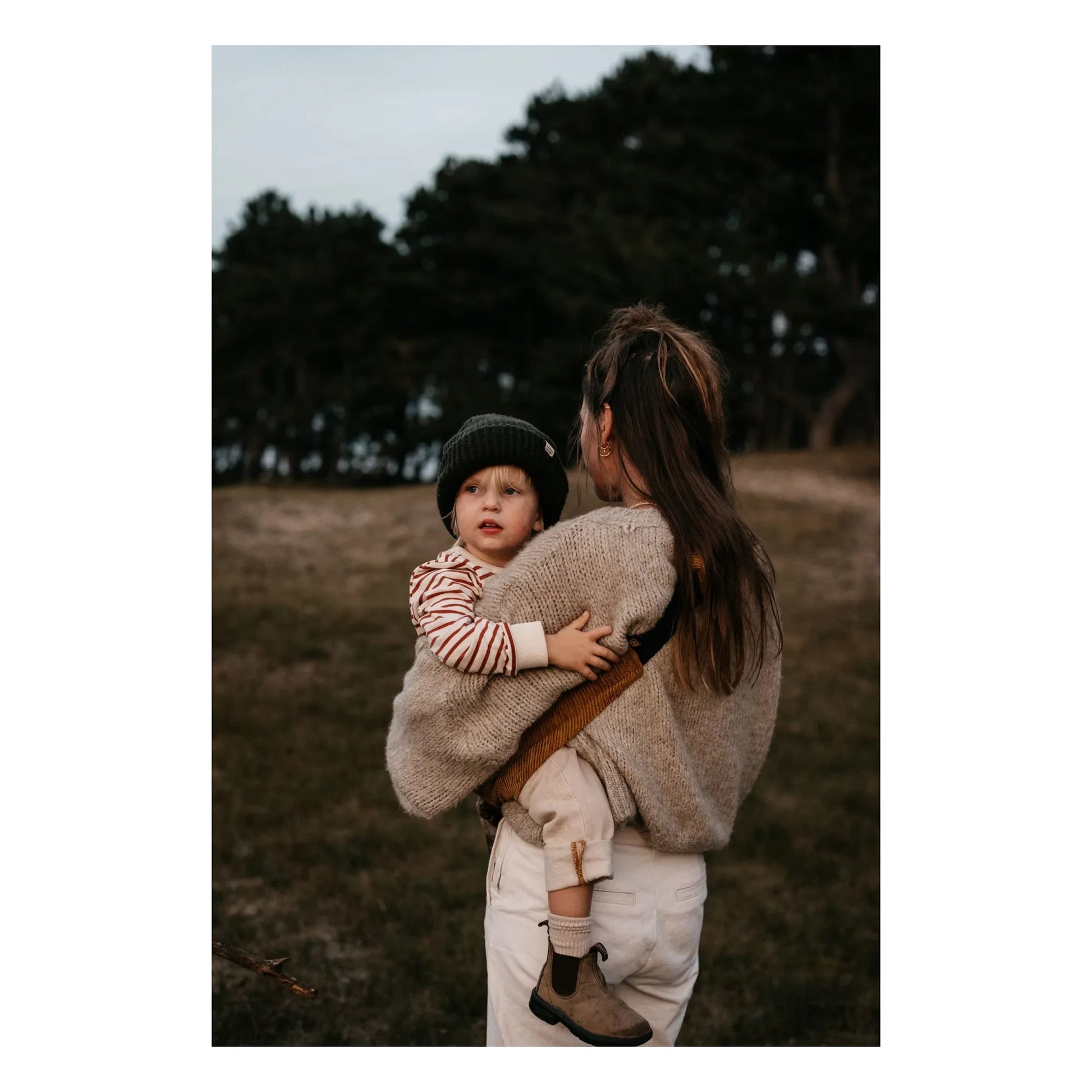 Wildride - Corduroy baby carrier | Camel