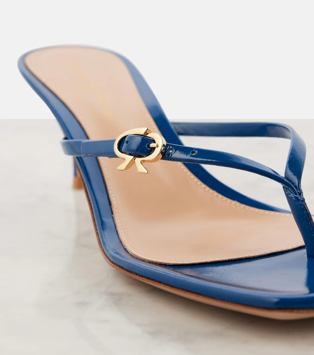 Gianvito Rossi - Ribbon patent leather thong sandals