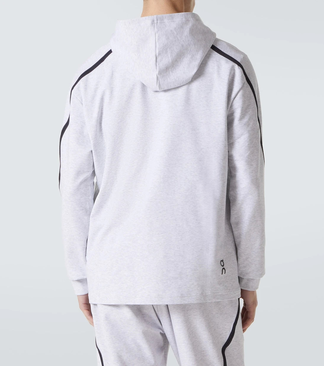 On - Studio hoodie
