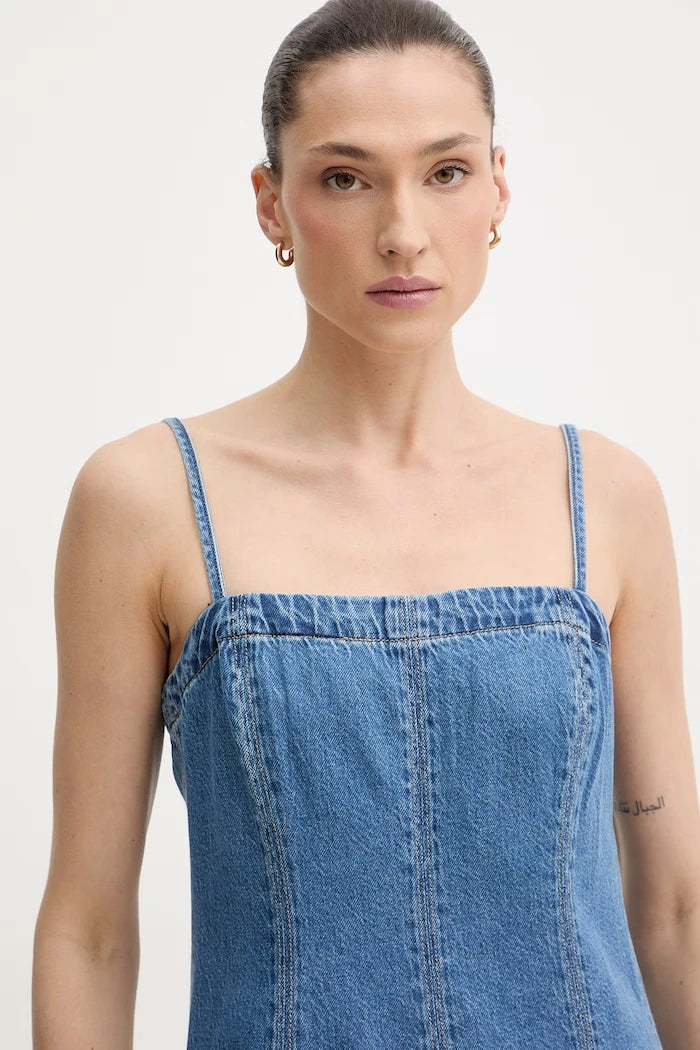 Levi's лятна дънкова рокля DENIM GODET
