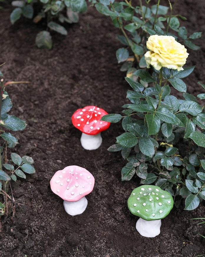 &k amsterdam Свещ без аромат Mushroom Dots