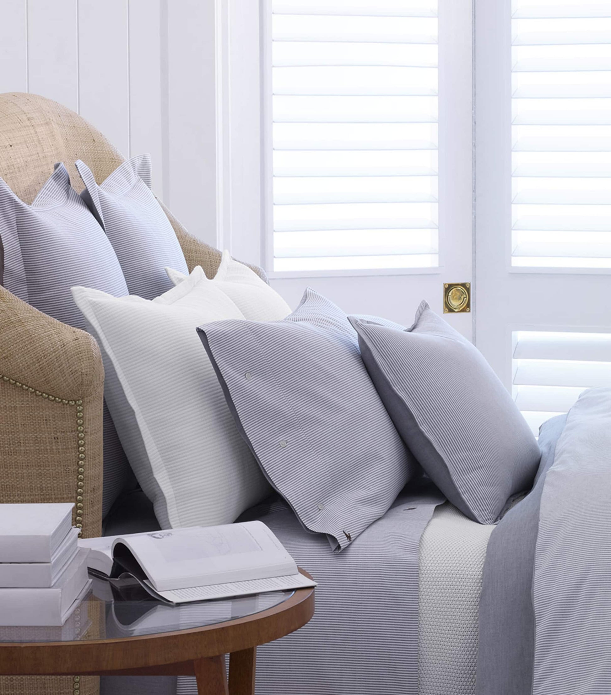 Ralph Lauren Home Oxford Blue Super King Flat Sheet (270cm x 310cm)