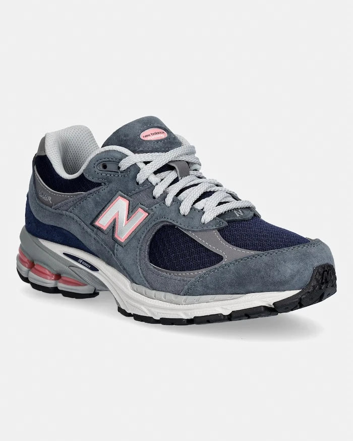 New Balance 2002 маратонки дамски