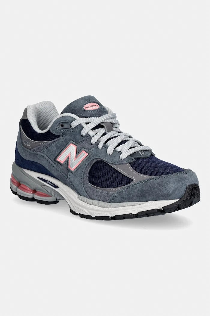New Balance 2002 маратонки дамски
