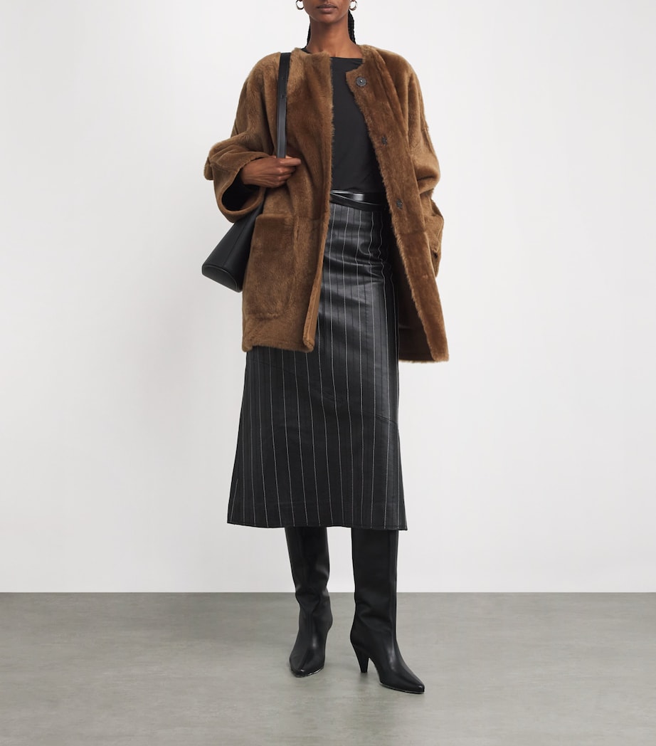 Black Knitted Crew-Neck Top