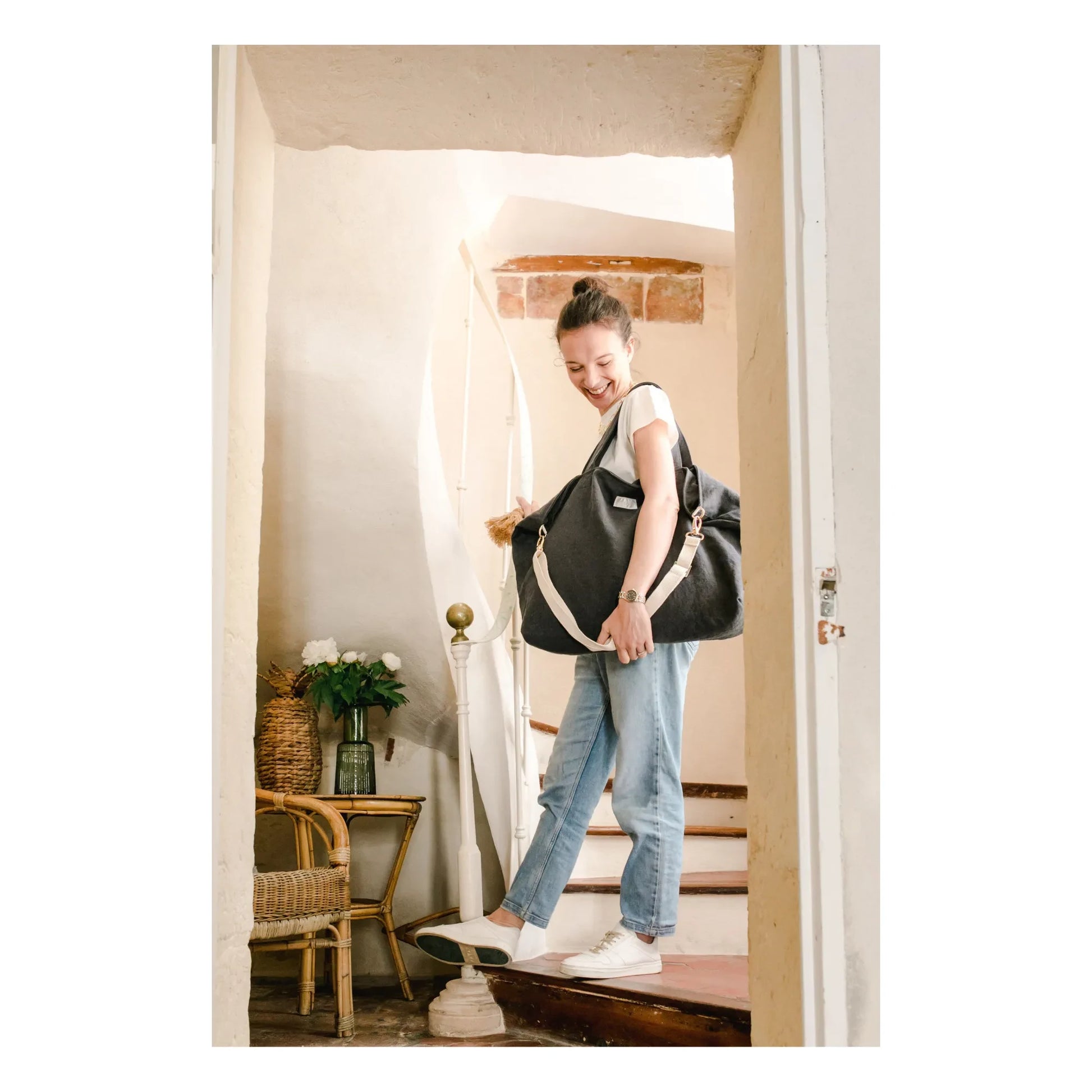 Adorna - Caroline Linen Weekend Bag | Navy blue