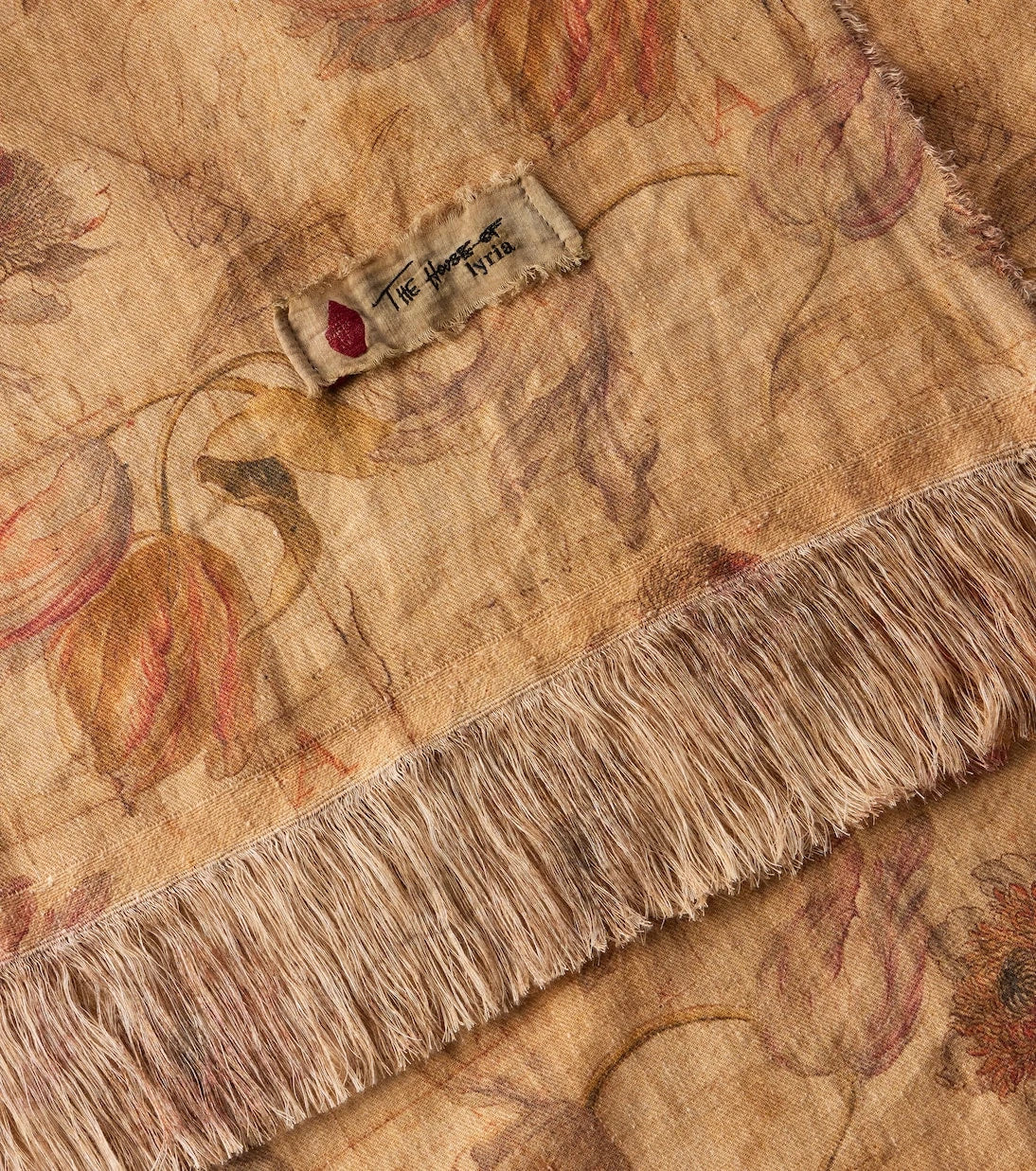 The House of Lyria - Tormento tablecloth