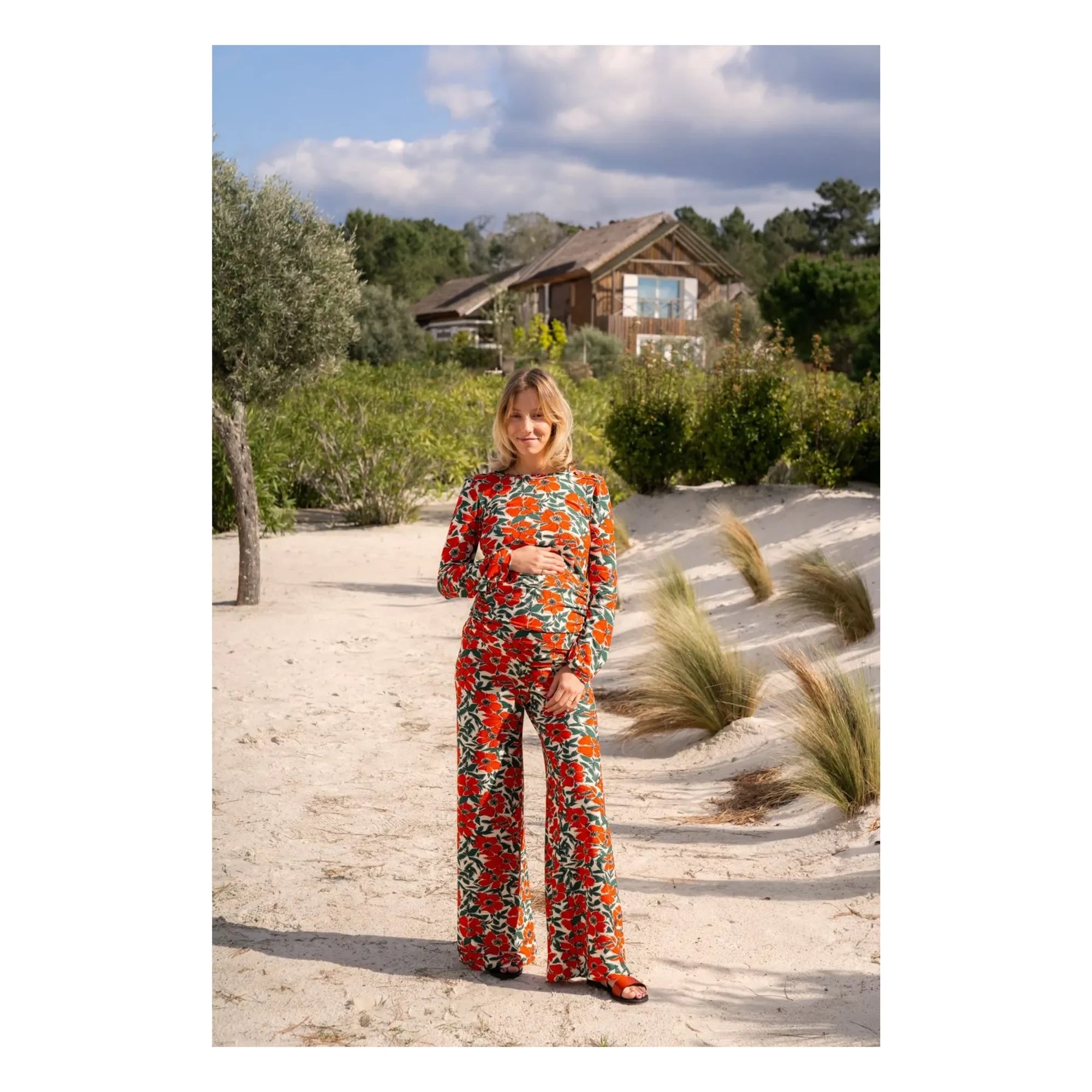 Paloma Collection - Mona Poppy Pregnancy Top | Red
