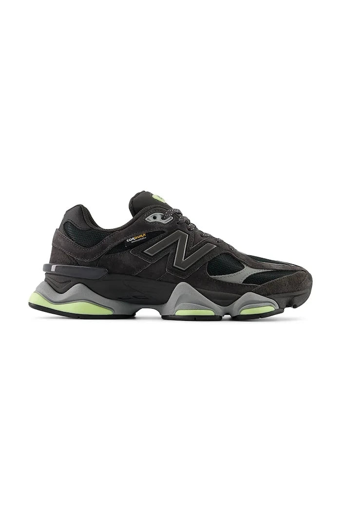 New Balance 9060 Маратонки