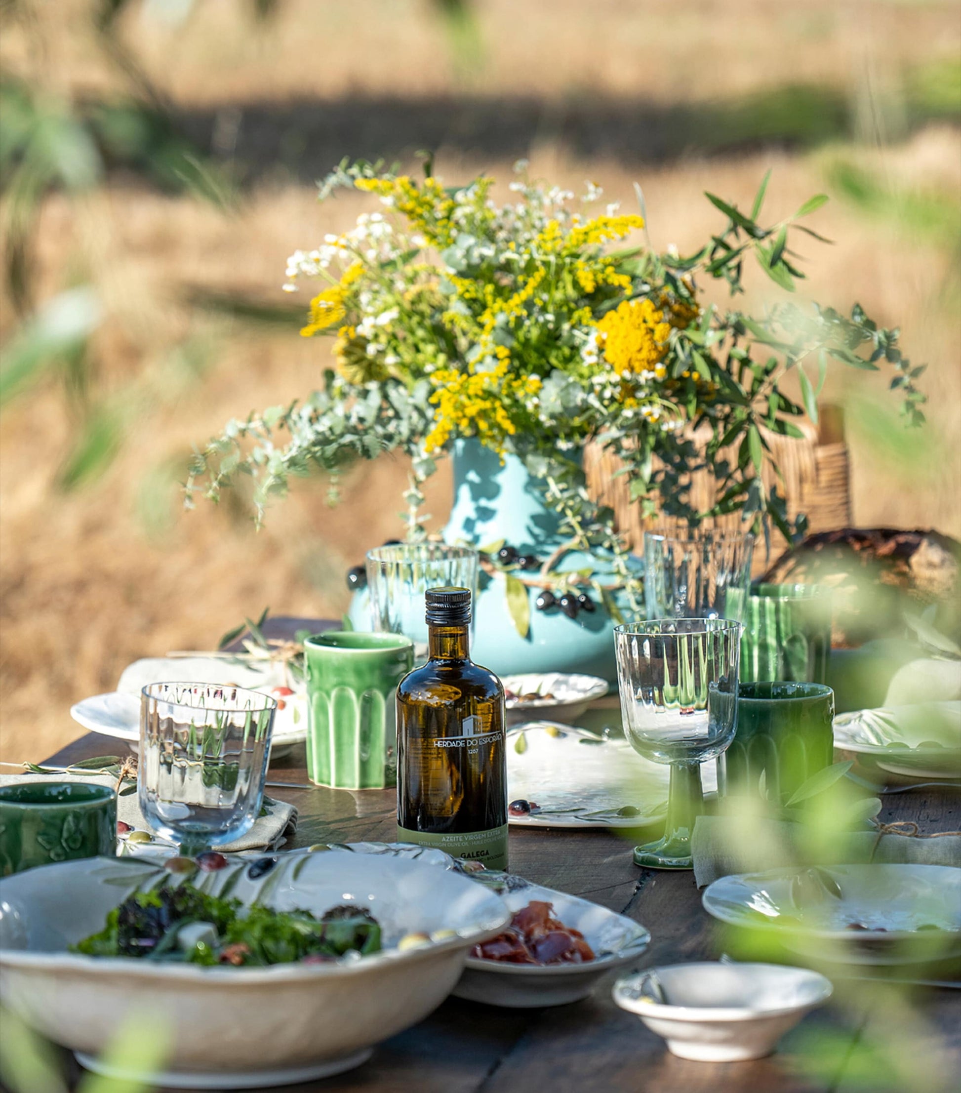 x Esporão Large Olival Vase (22.5cm)