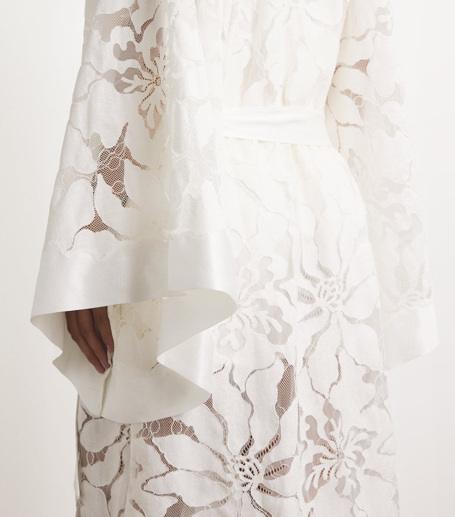 Bocan White Floral Bellis Robe