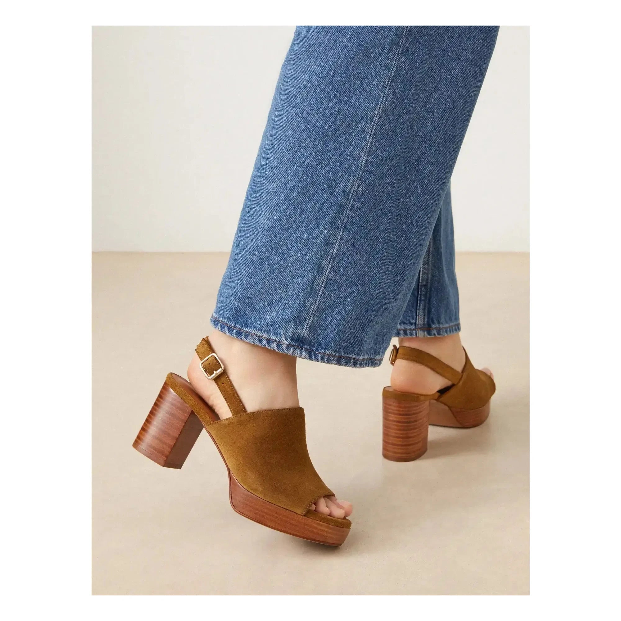 Rivecour - Sandals n°446 Sweden | Bark