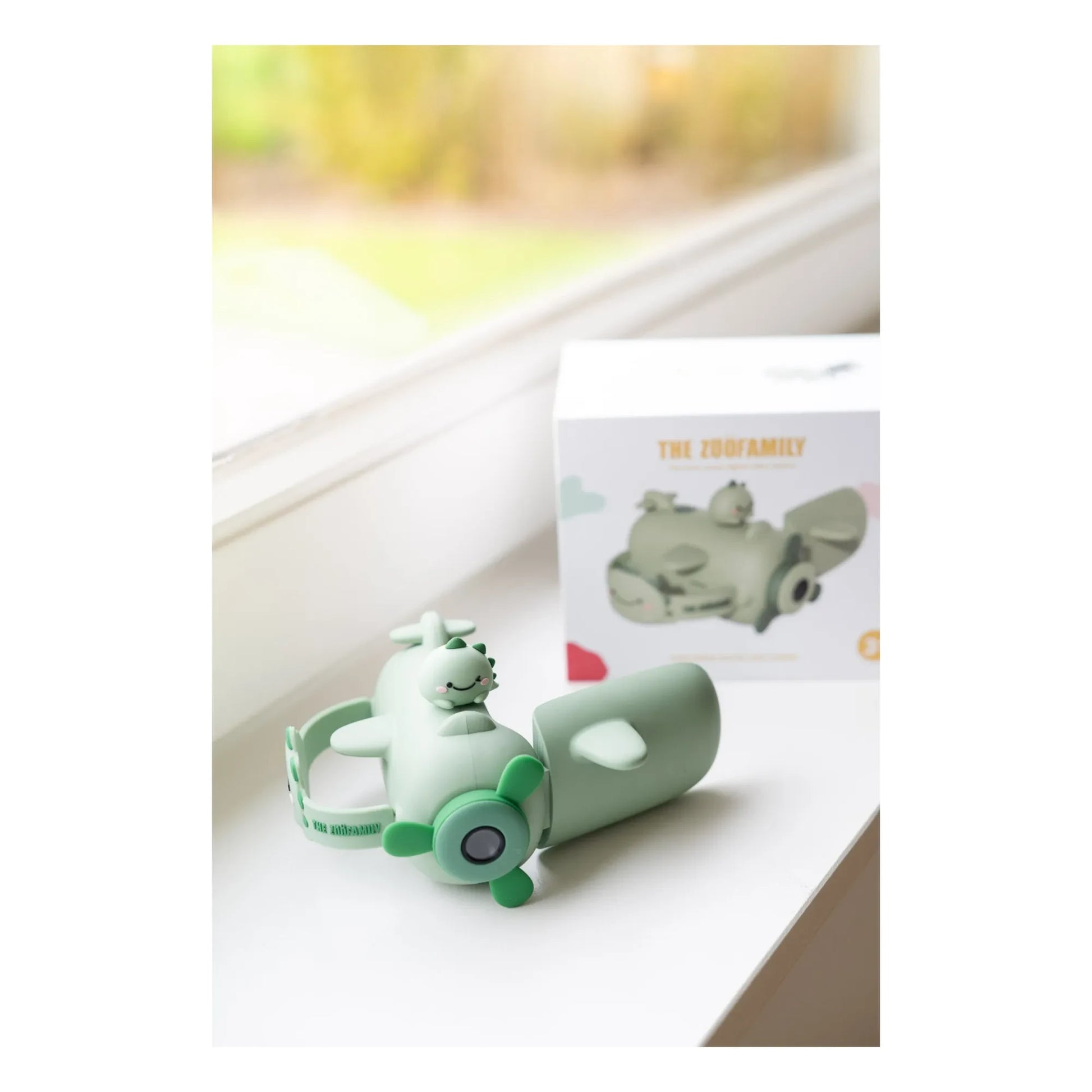 The Zoofamily - Zoo video camera - Dino