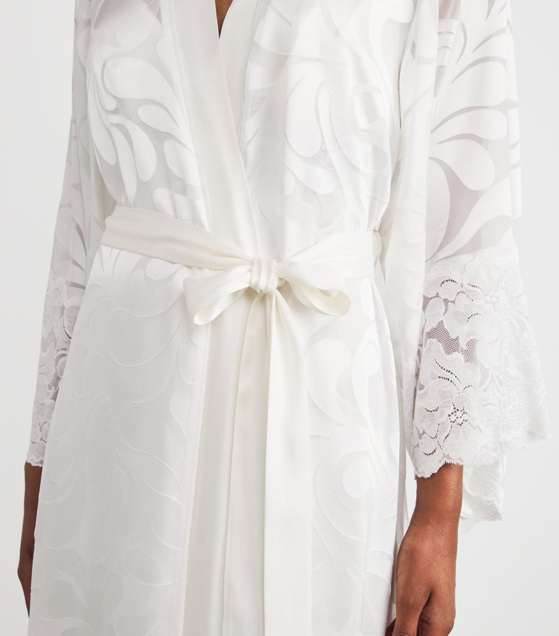 Bocan White Lace-Trim Charlotte Long Robe