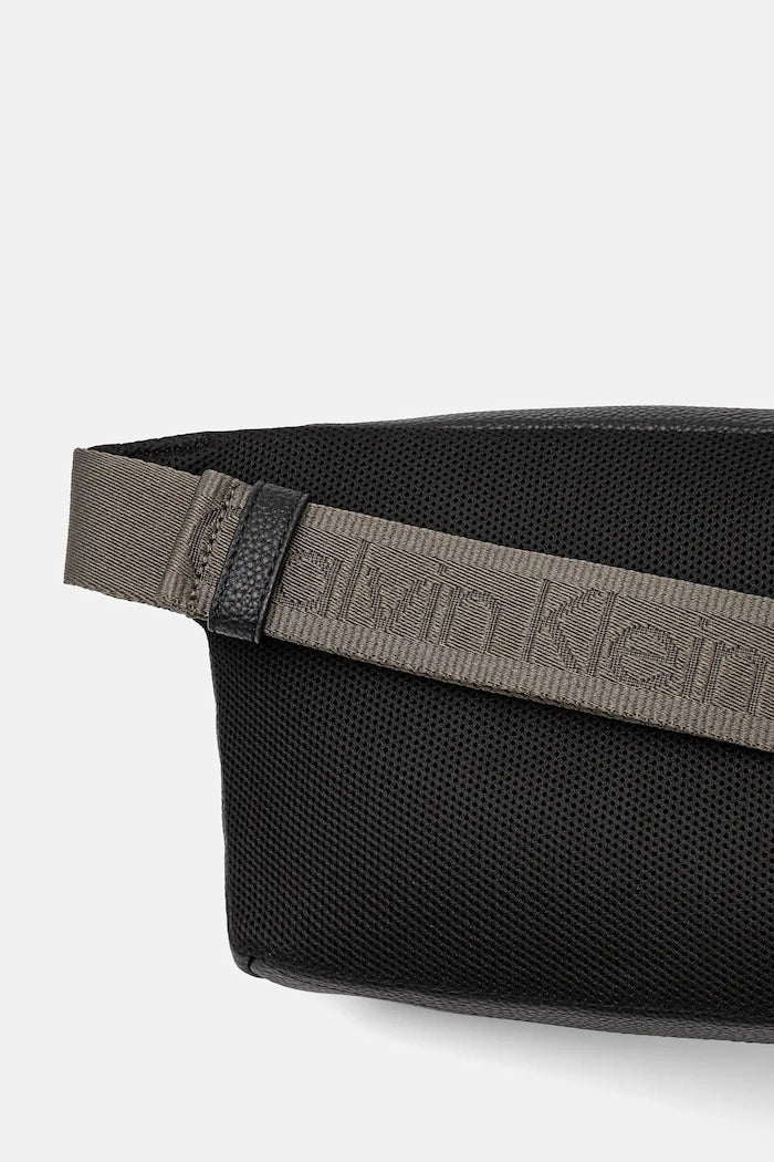 Чанта за кръст Calvin Klein Jeans