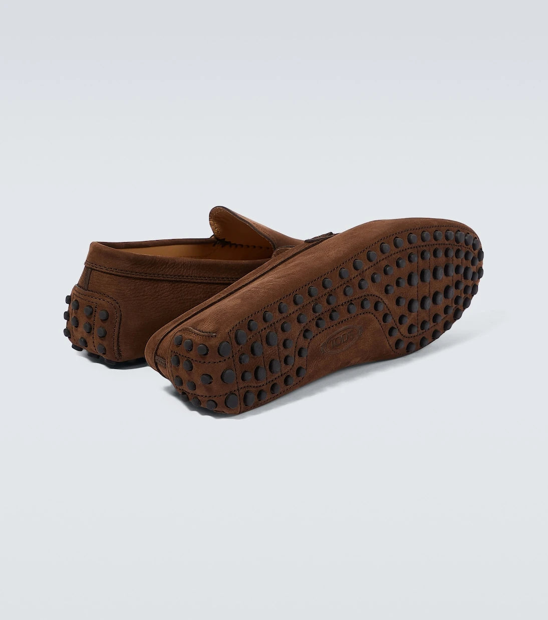 Tod's - حذاء قيادة غومينو من جلد الشامواه