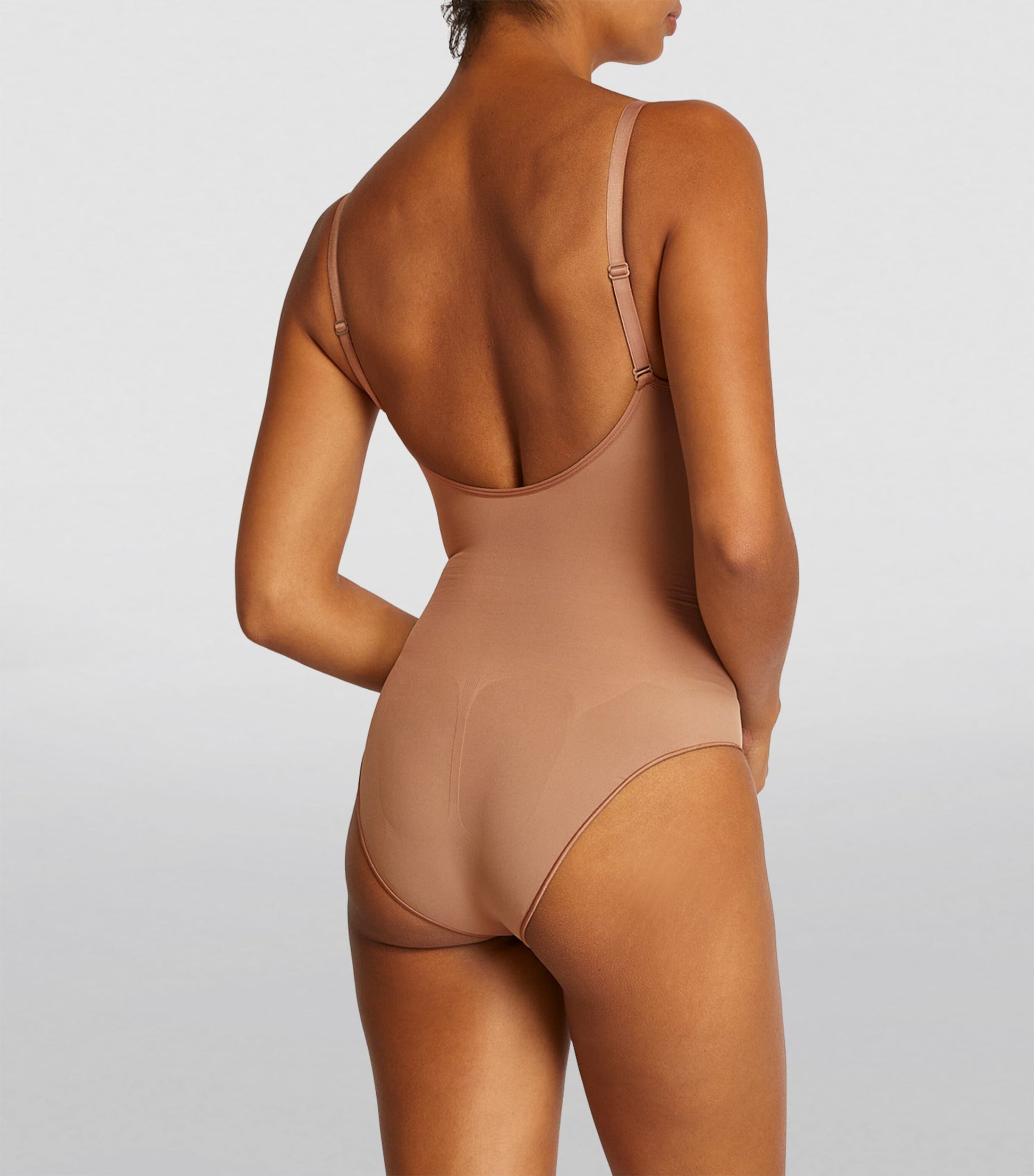 Skims Nude Seamless Sculpt Briefs Bodysuit