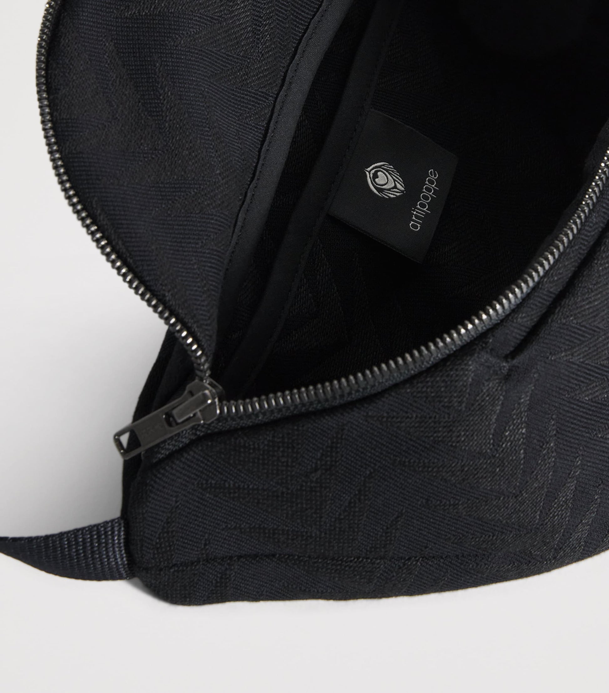 Cotton-Blend Arrow Magic Belt Bag BLACK