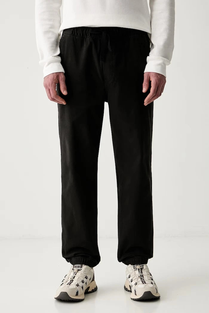 Tommy Jeans pamuklu erkek jogger pantolon