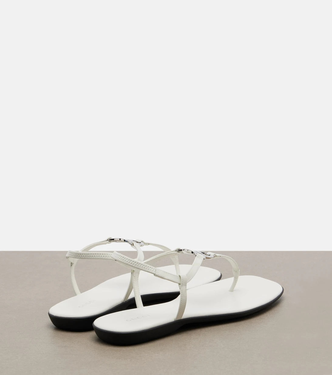 Gucci - Interlocking G leather patent thong sandals
