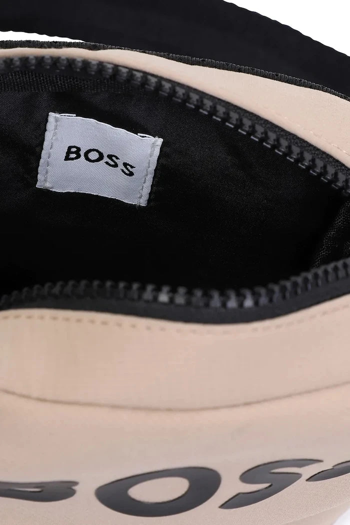 Детска чанта през рамо BOSS