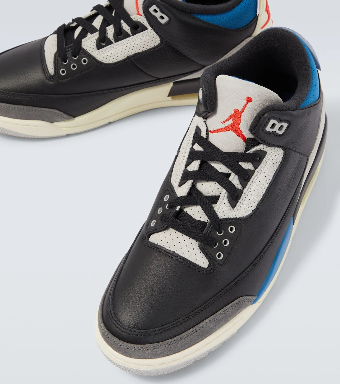 Nike - حذاء سنيكرز Air Jordan 3 Retro OG جلد