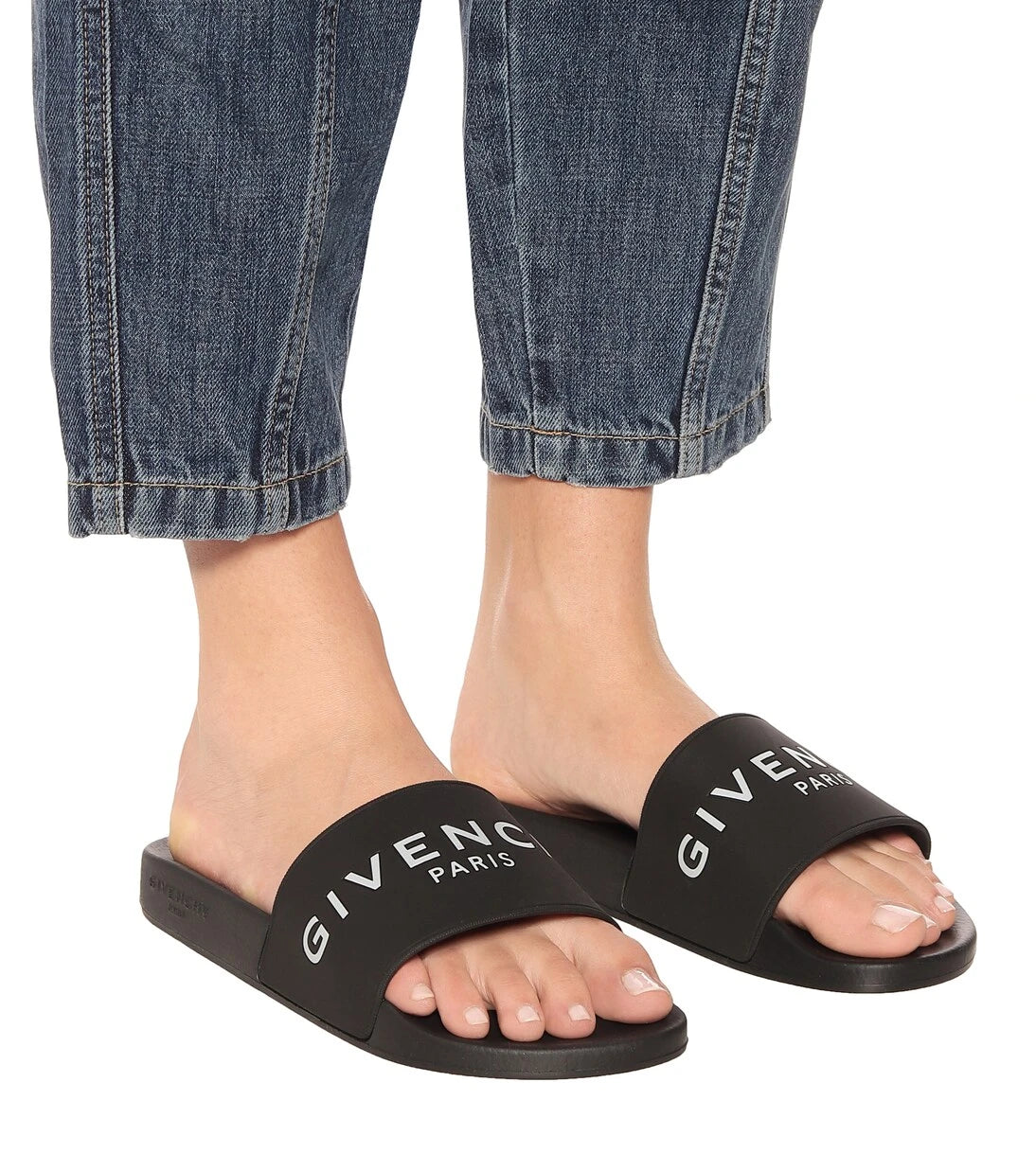 Givenchy - Paris Flat logo slides