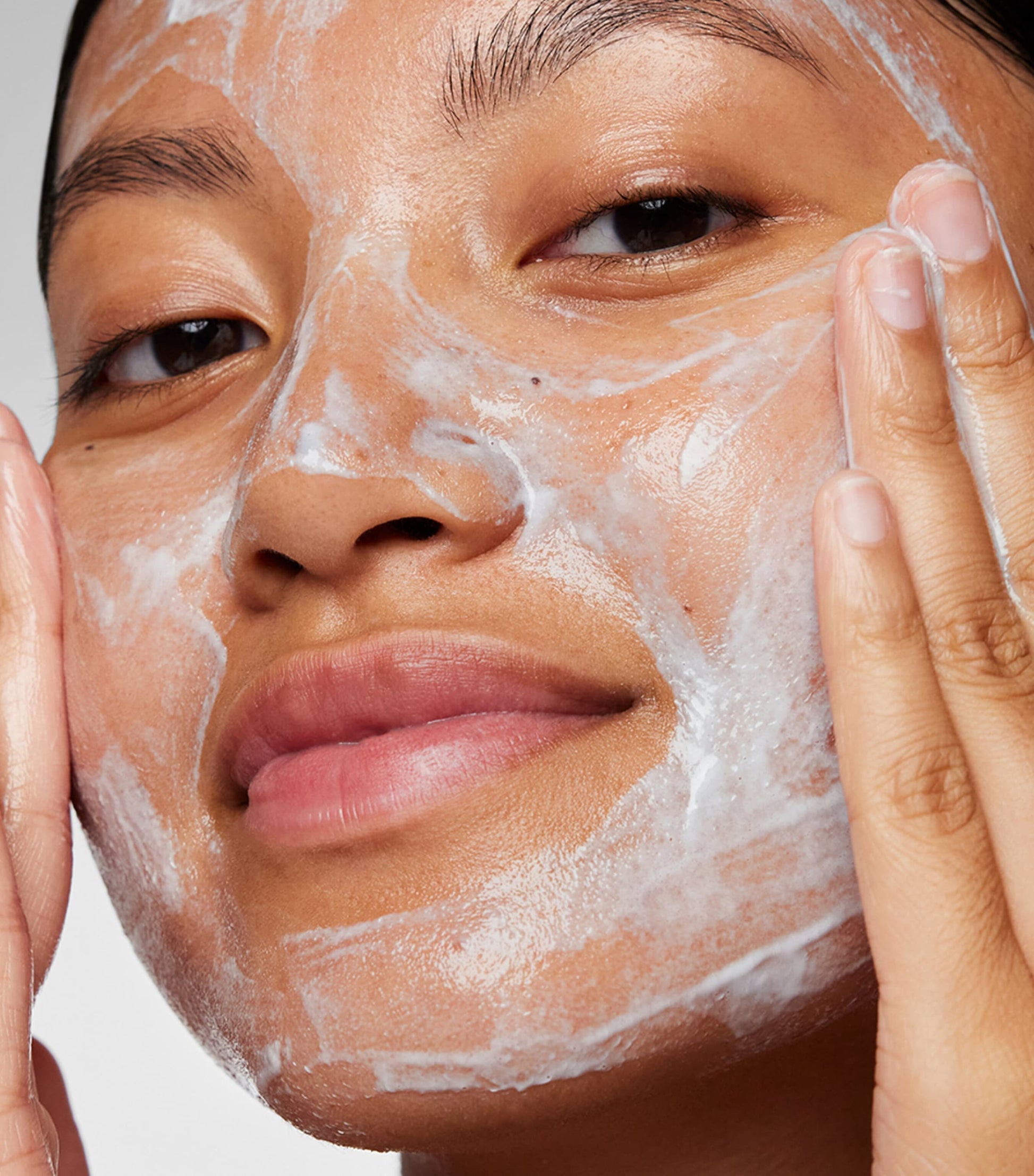 Magnetic Afterglow Cleanser (150ml)