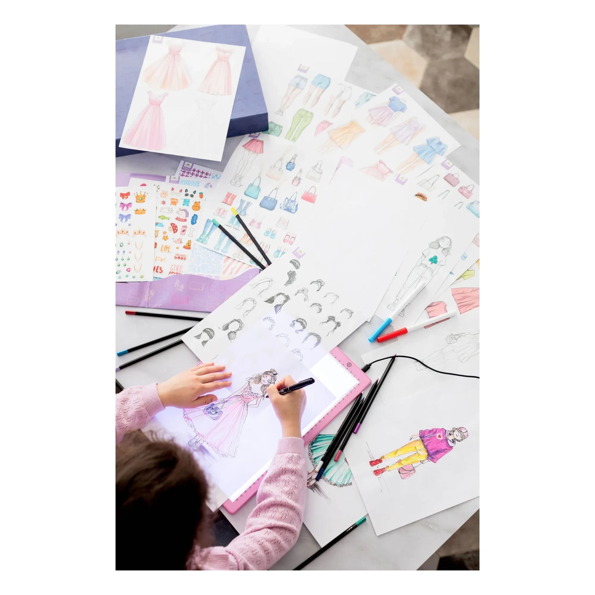 Sycomore - Artissimo - Styling workshop with light tablet