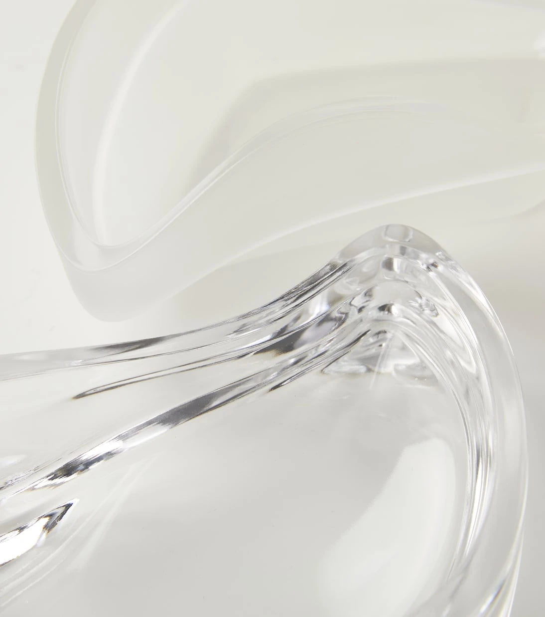 Zaha Hadid Design - Plex dish